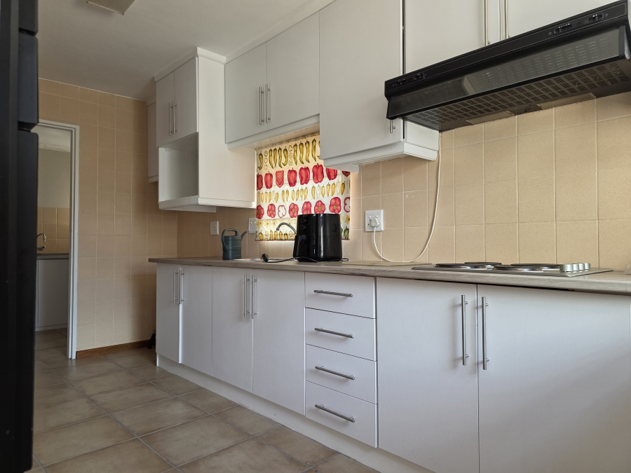 5 Bedroom Property for Sale in Bayview Western Cape